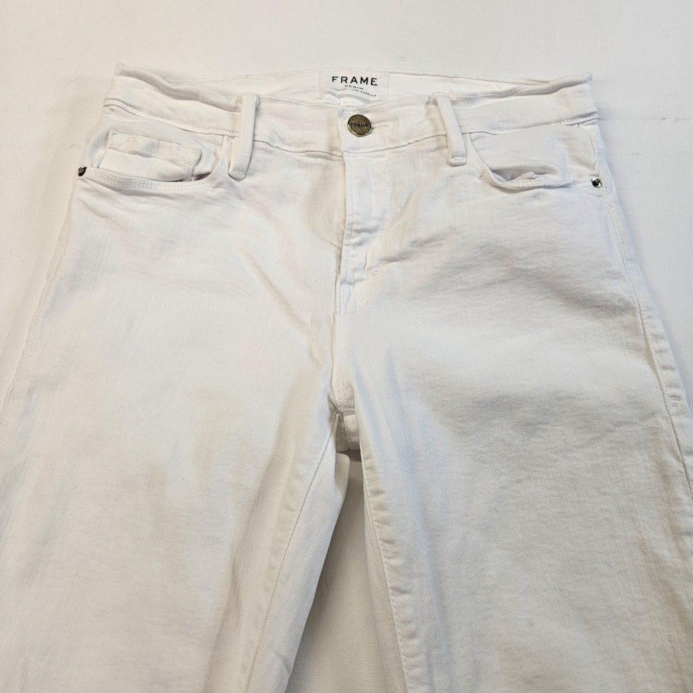 Frame Denim Le Skinny de Jeanne 27 Blanc White Raw Shark Bite Hem Stretch